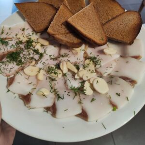 Сало з часником